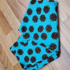LulaRoe Leggings OS